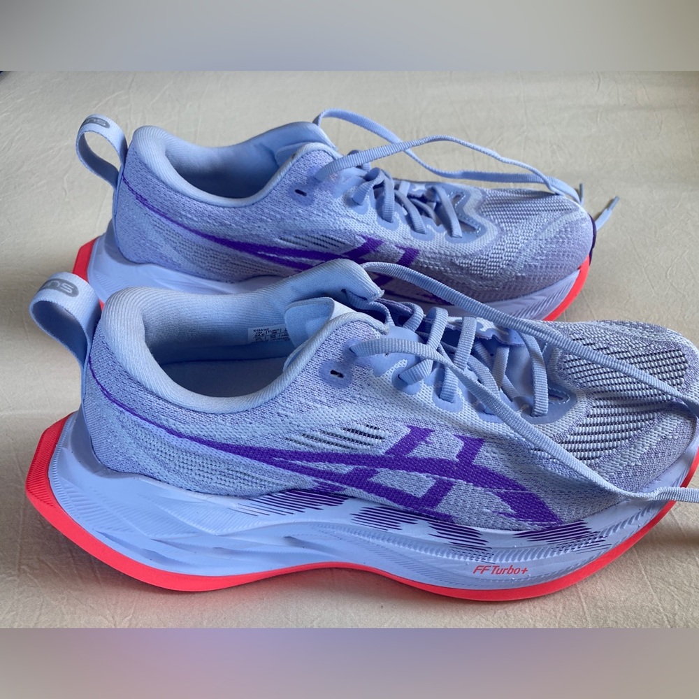 Asics Superblast 2 Women’s Running Shoes - Picture 2 of 5